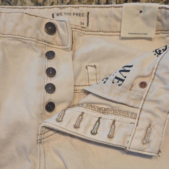 We The Free Jeans Deep Trance Dropped Boyfriend Wide Leg Denim Cream Size 24 - Picture 11 of 14
